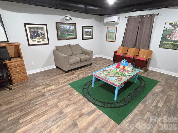 $485,000 | 5177 South Oak Circle, Granite Falls, NC 28630