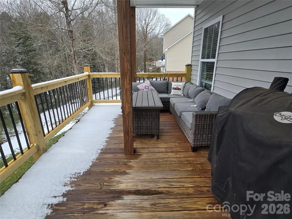 $485,000 | 5177 South Oak Circle, Granite Falls, NC 28630