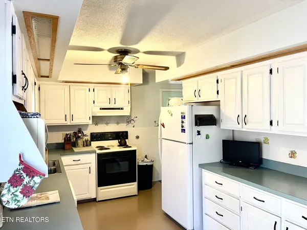$575,000 | 222-226 County Road 705, Athens, TN 37303