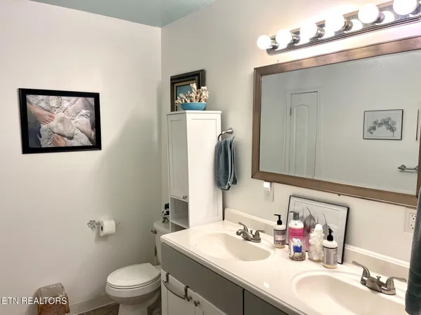 $575,000 | 222-226 County Road 705, Athens, TN 37303
