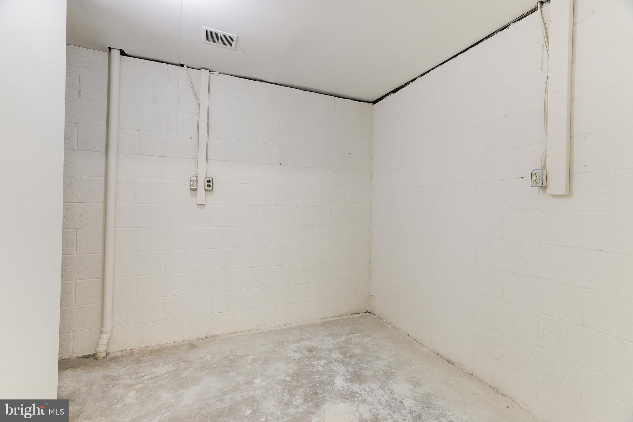 1946 Winterport Cluster Reston, VA 20191 - Photo 41 of 47 Gallery Image 41