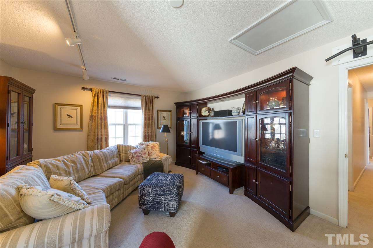 2116 Haig Point Way Raleigh, NC 27604 - Photo 15 of 25 Gallery Image 15
