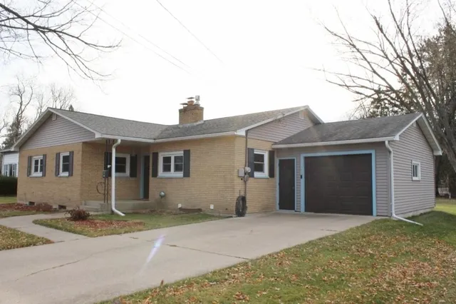 $234,500 | 313 10th Avenue, Antigo, WI 54409