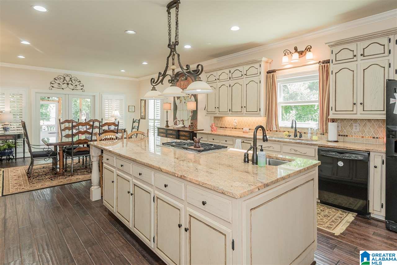 2537 Tyler Road Birmingham, AL 35226 - Photo 8 of 33