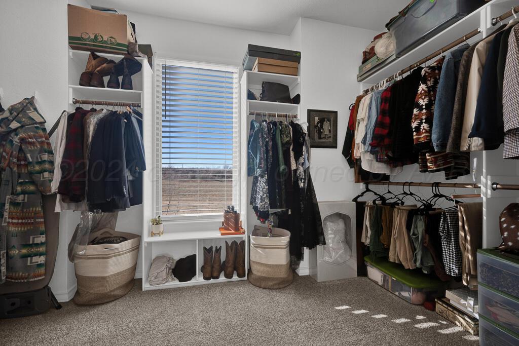 2100 Brekenridge Road Amarillo, TX 79124 - Photo 33 of 46 master closet