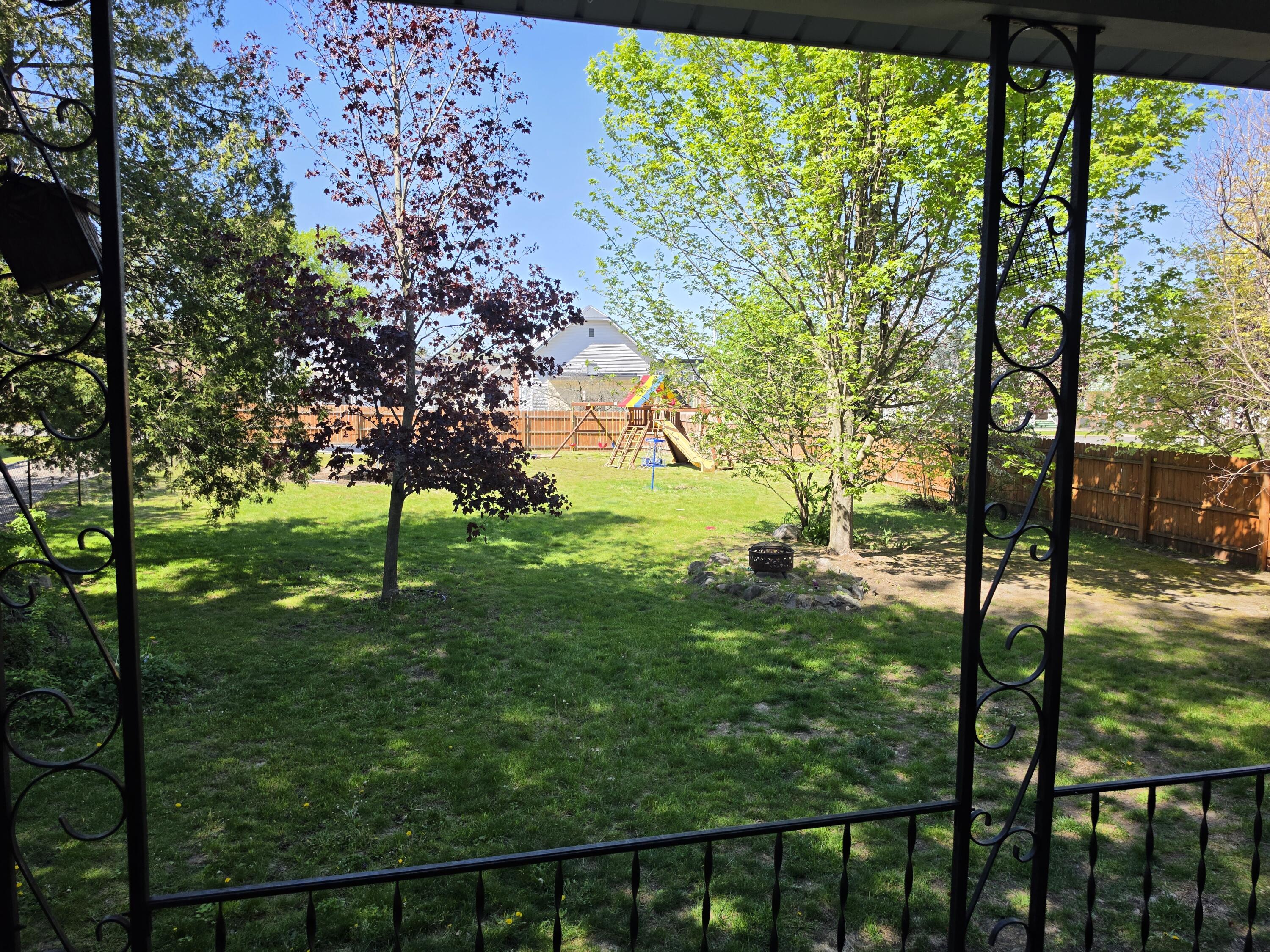 213 South Higbee Street Reed City, MI 49677 - Photo 6 of 27 20260516_161333