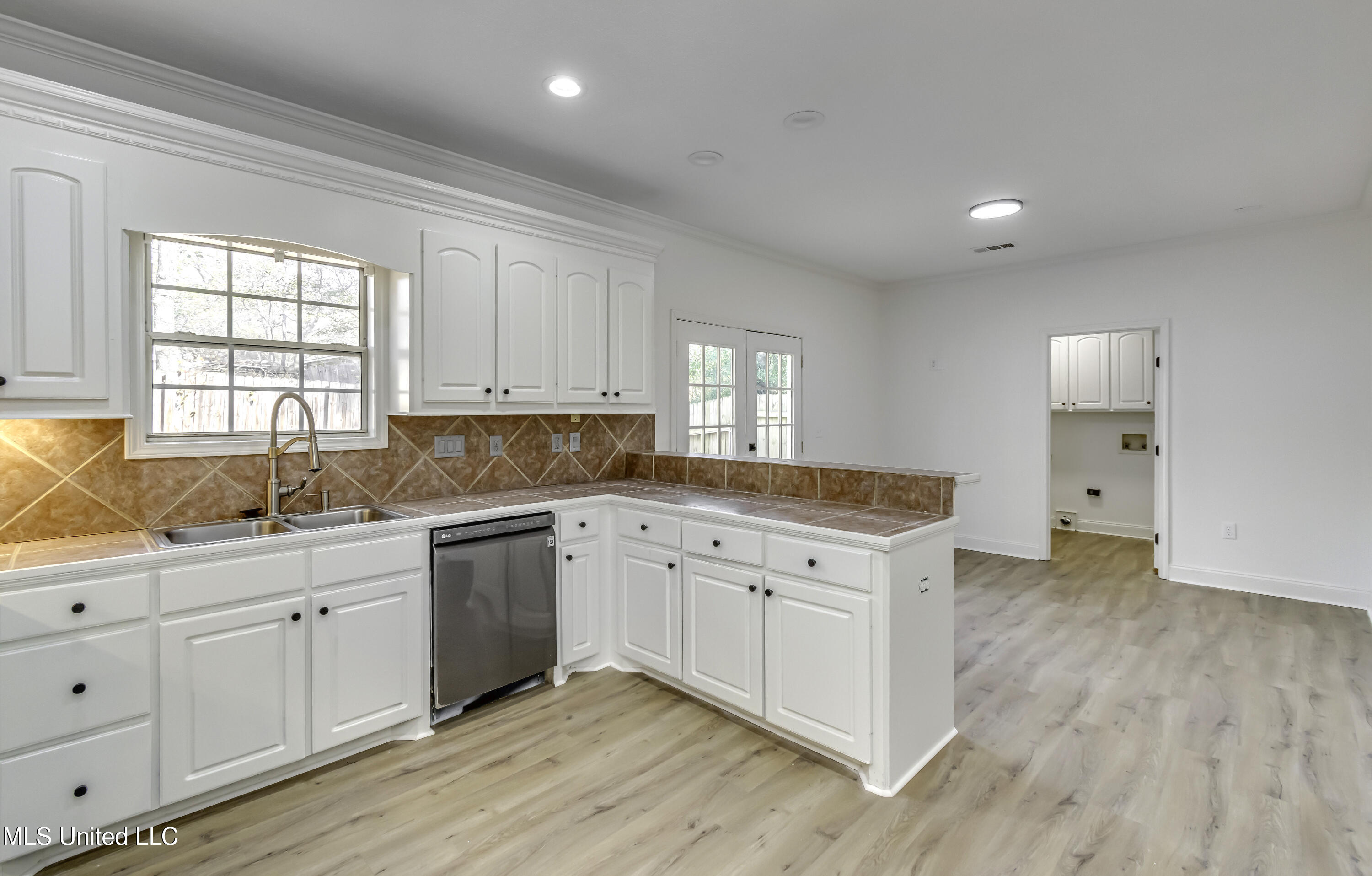 1116 Ellington Court Brandon, MS 39042 - Photo 46 of 58 1116 ellington Ct--30