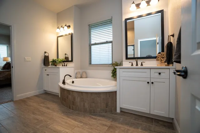 $669,900 | 8683 North Verona Way, Hilmar, CA 95324