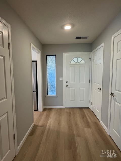 339 Twin Lakes Drive Santa Rosa, CA 95409 - Photo 7 of 15 a view of an empty room and closet area