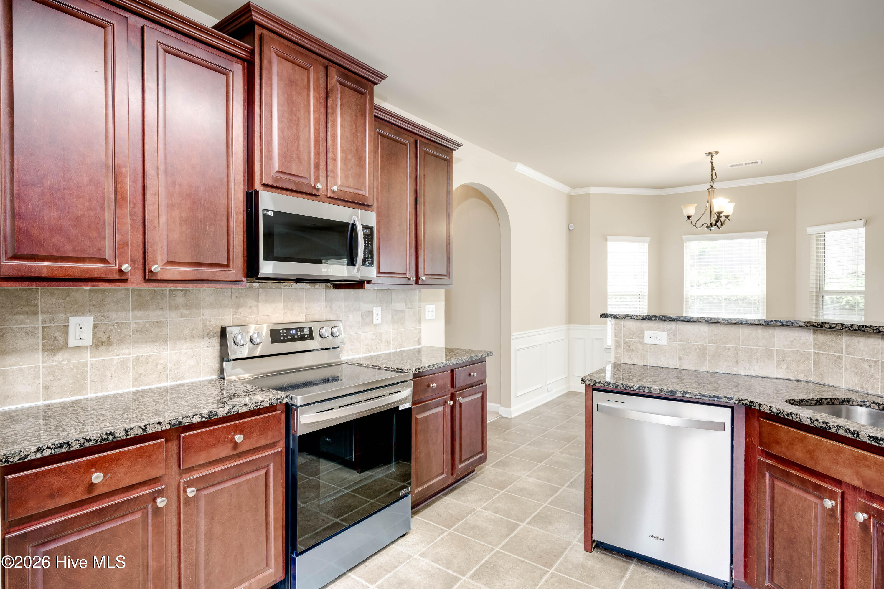 2516 Victory Street Augusta, GA 30909 - Photo 11 of 46 11-011-