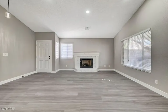 $2,150 | 8119 Vision Street, Las Vegas, NV 89123