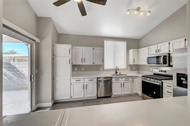 $2,150 | 8119 Vision Street, Las Vegas, NV 89123