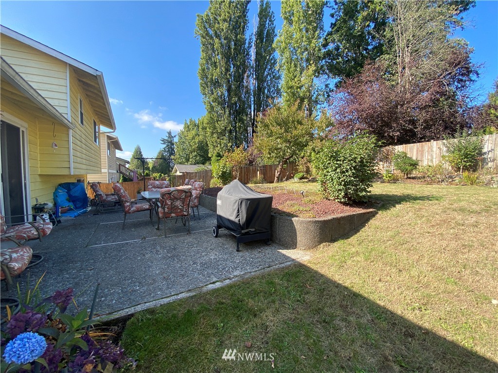 4126 Southeast 4th Street Renton, WA 98059 - Photo 20 of 23