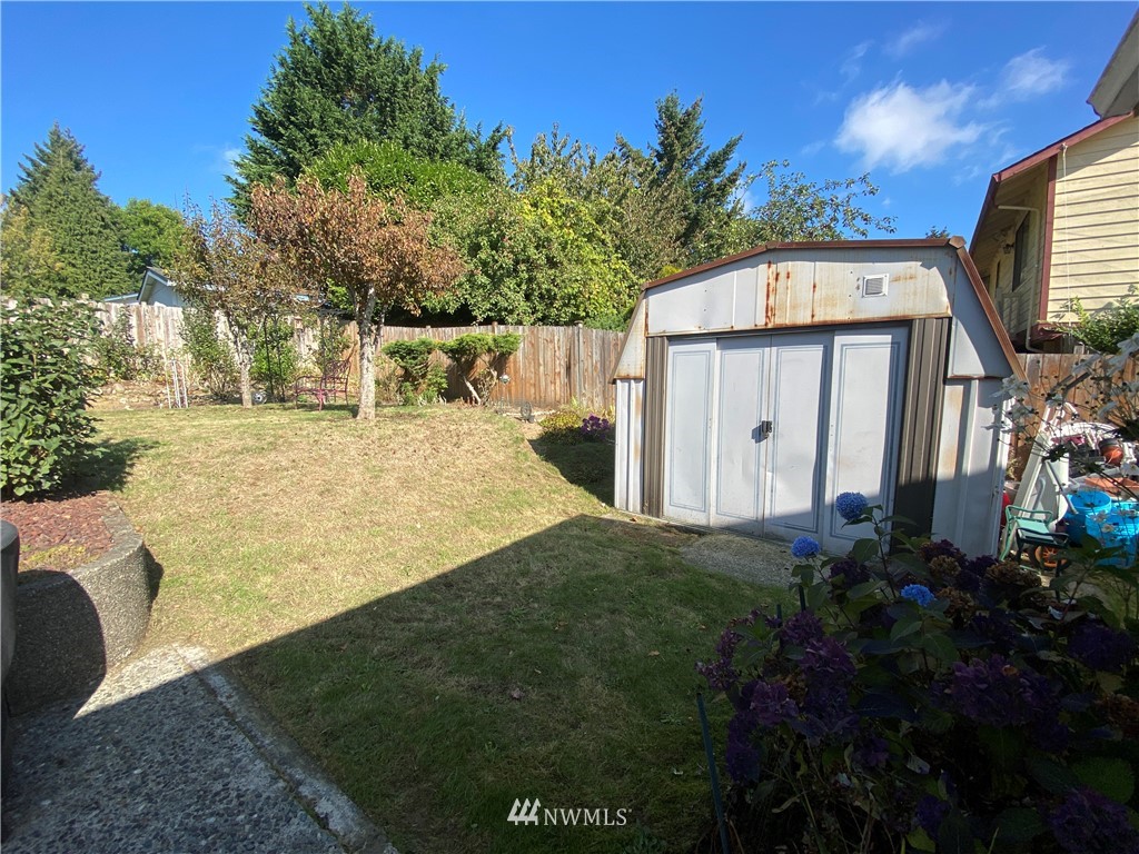 4126 Southeast 4th Street Renton, WA 98059 - Photo 21 of 23
