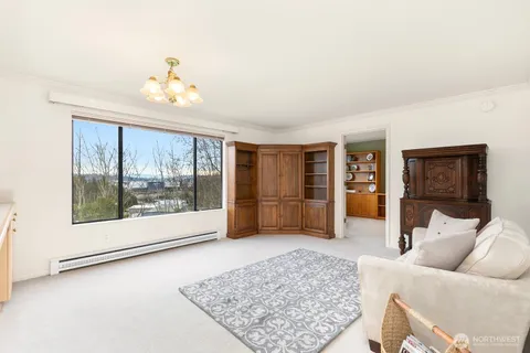 $887,500 | 3113 West Harley Street, Unit 3115, Seattle, WA 98199