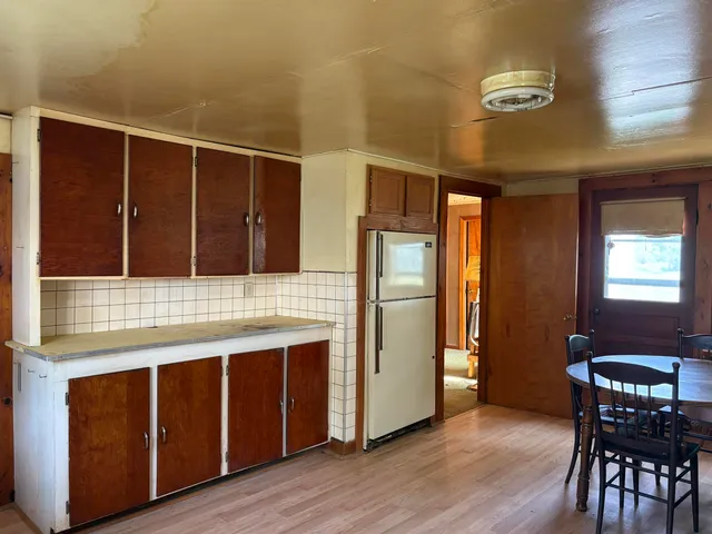 $625,000 | 91 Allen Road, Grand Isle, VT 05458