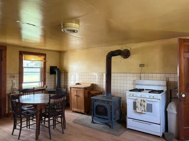 $625,000 | 91 Allen Road, Grand Isle, VT 05458