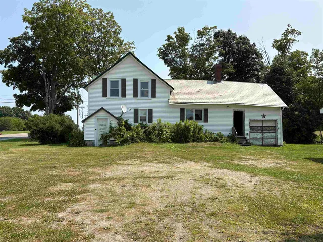 $625,000 | 91 Allen Road, Grand Isle, VT 05458