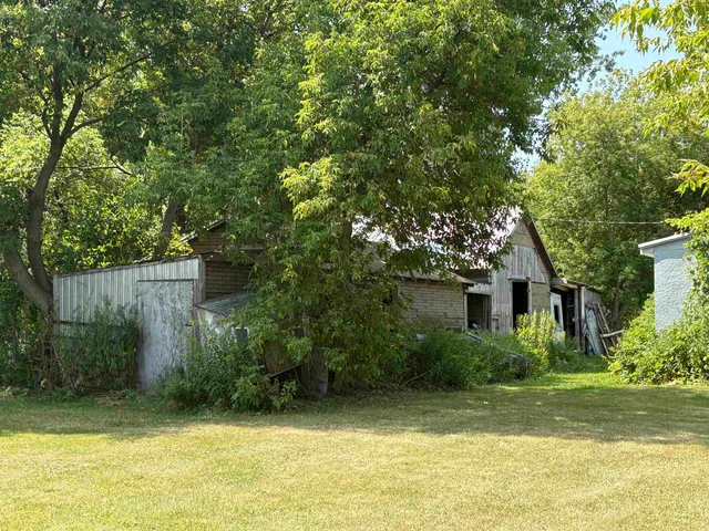 $625,000 | 91 Allen Road, Grand Isle, VT 05458