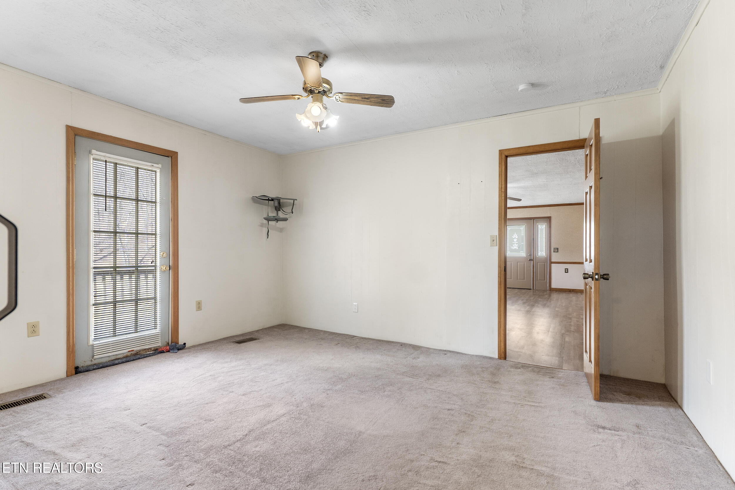 1577 Alton Road Sneedville, TN 37869 - Photo 32 of 56 30_arw03405