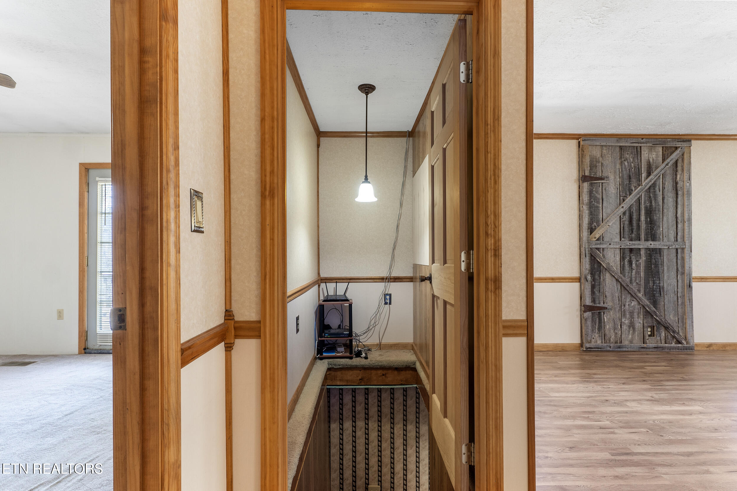 1577 Alton Road Sneedville, TN 37869 - Photo 33 of 56 31_arw03411