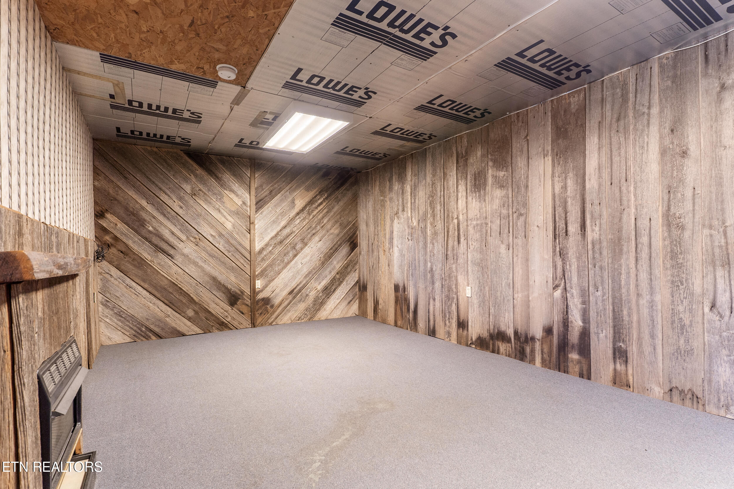 1577 Alton Road Sneedville, TN 37869 - Photo 34 of 56 32_arw03414