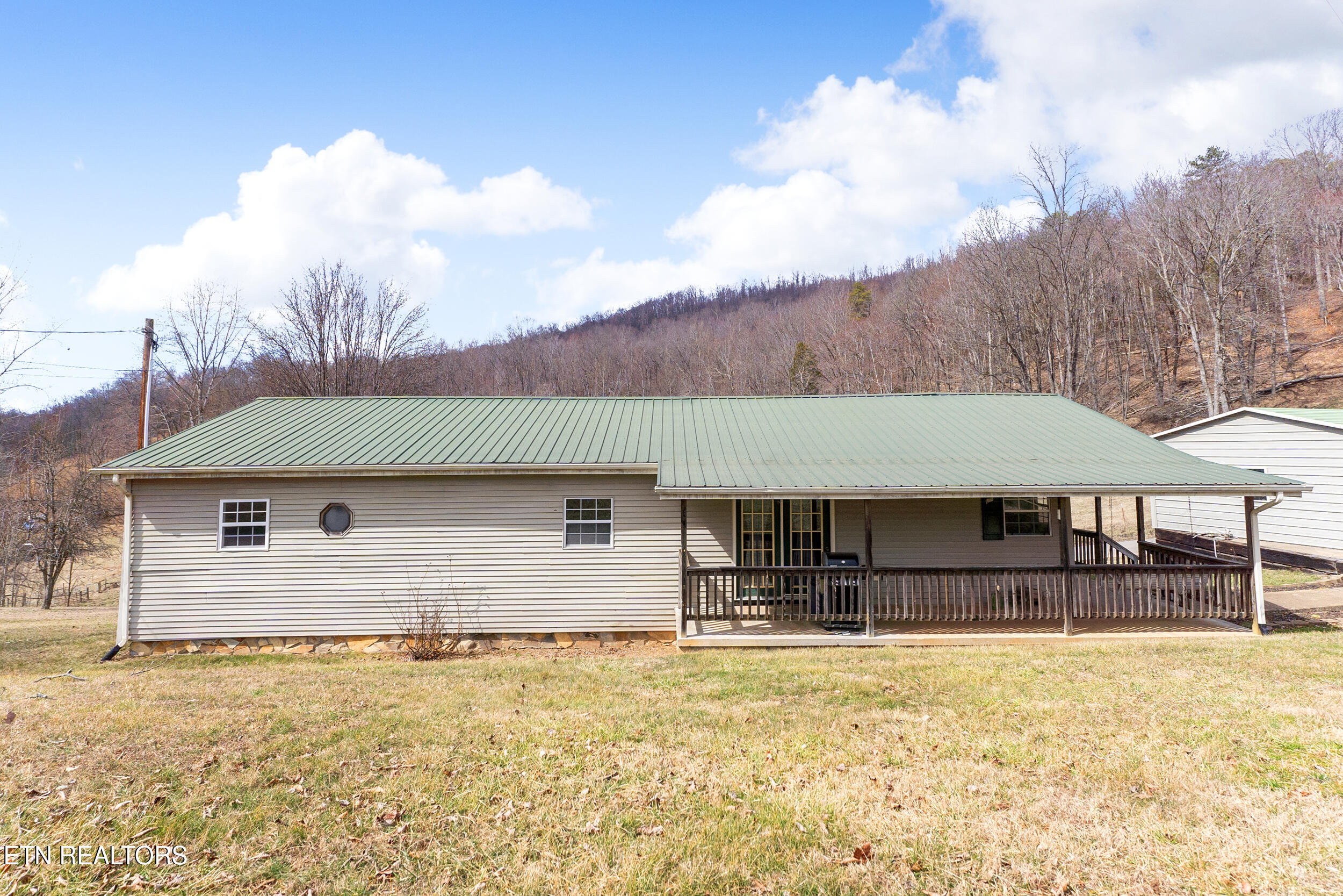1577 Alton Road Sneedville, TN 37869 - Photo 40 of 56 38_arw03433