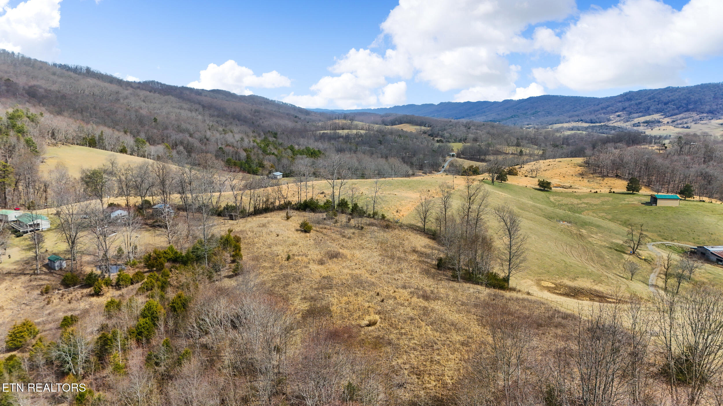 1577 Alton Road Sneedville, TN 37869 - Photo 48 of 56 49_dji_20250301125341_0699_d