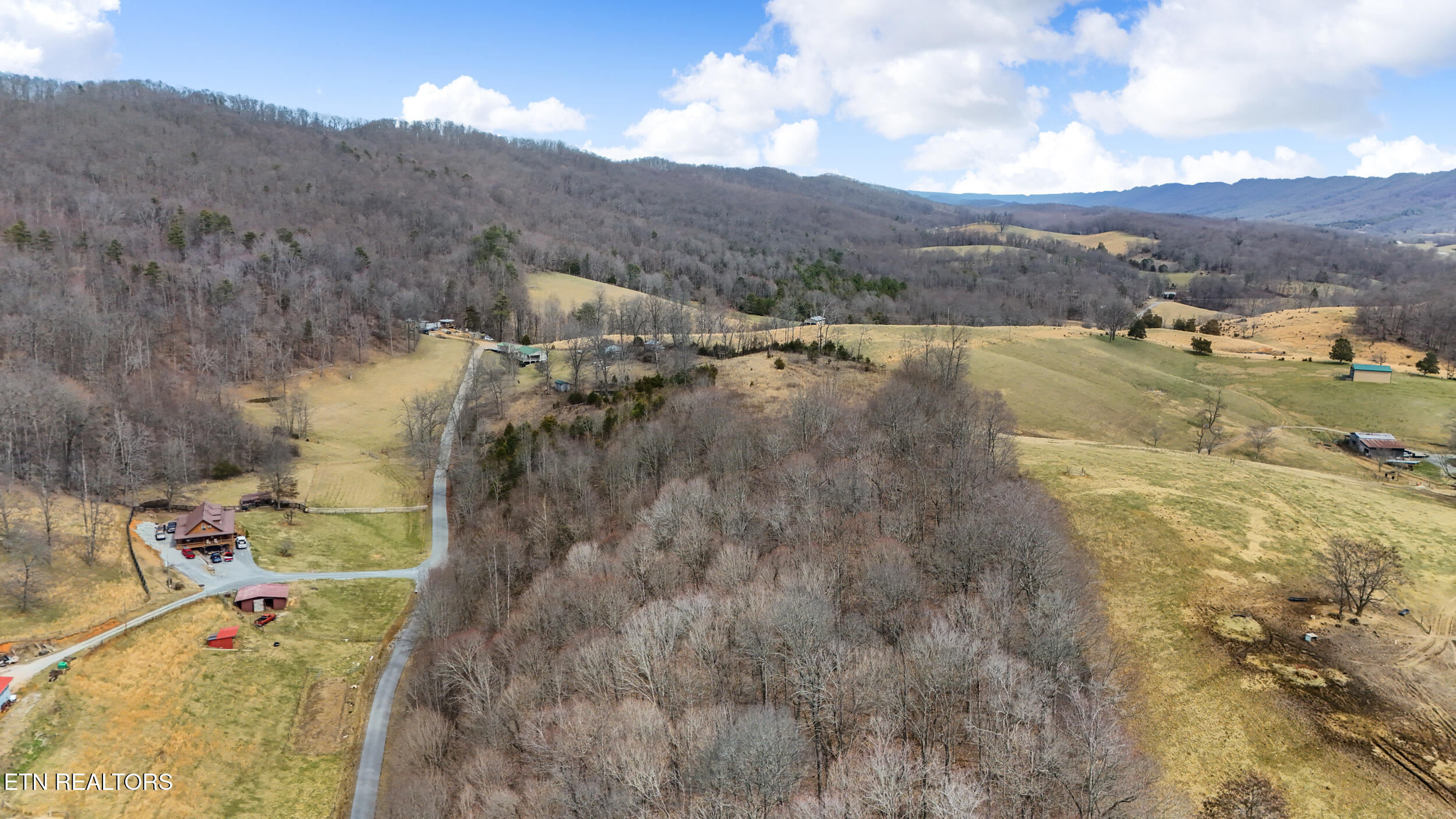 1577 Alton Road Sneedville, TN 37869 - Photo 50 of 56 51_dji_20250301125506_0705_d