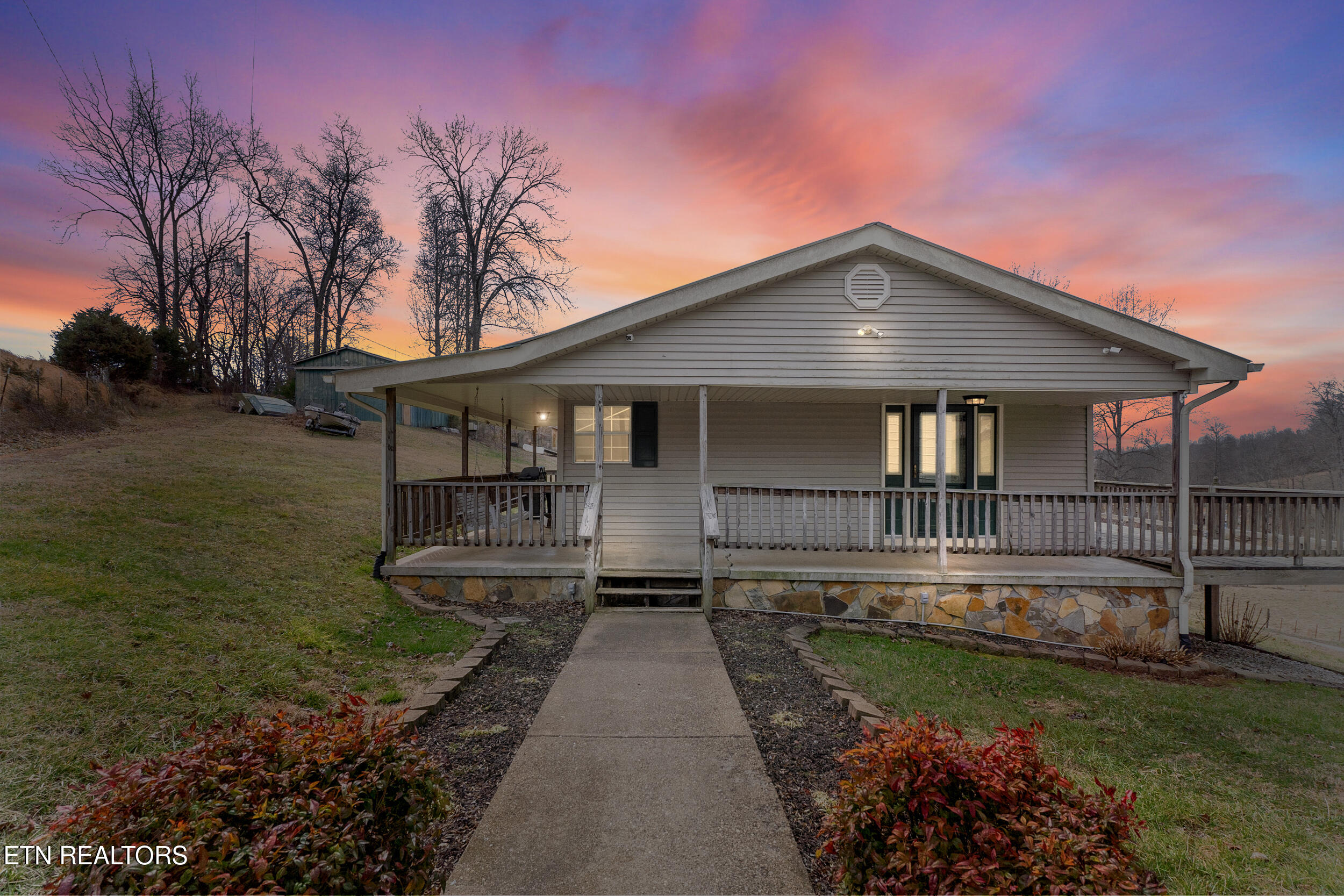 1577 Alton Road Sneedville, TN 37869 - Photo 5 of 56 2_arw03436tw