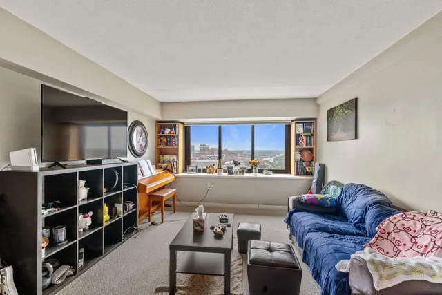 $125,000 | 1920 South 1st Street, Unit 1907, Minneapolis, MN 55454