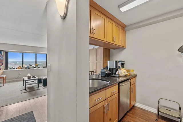 $125,000 | 1920 South 1st Street, Unit 1907, Minneapolis, MN 55454