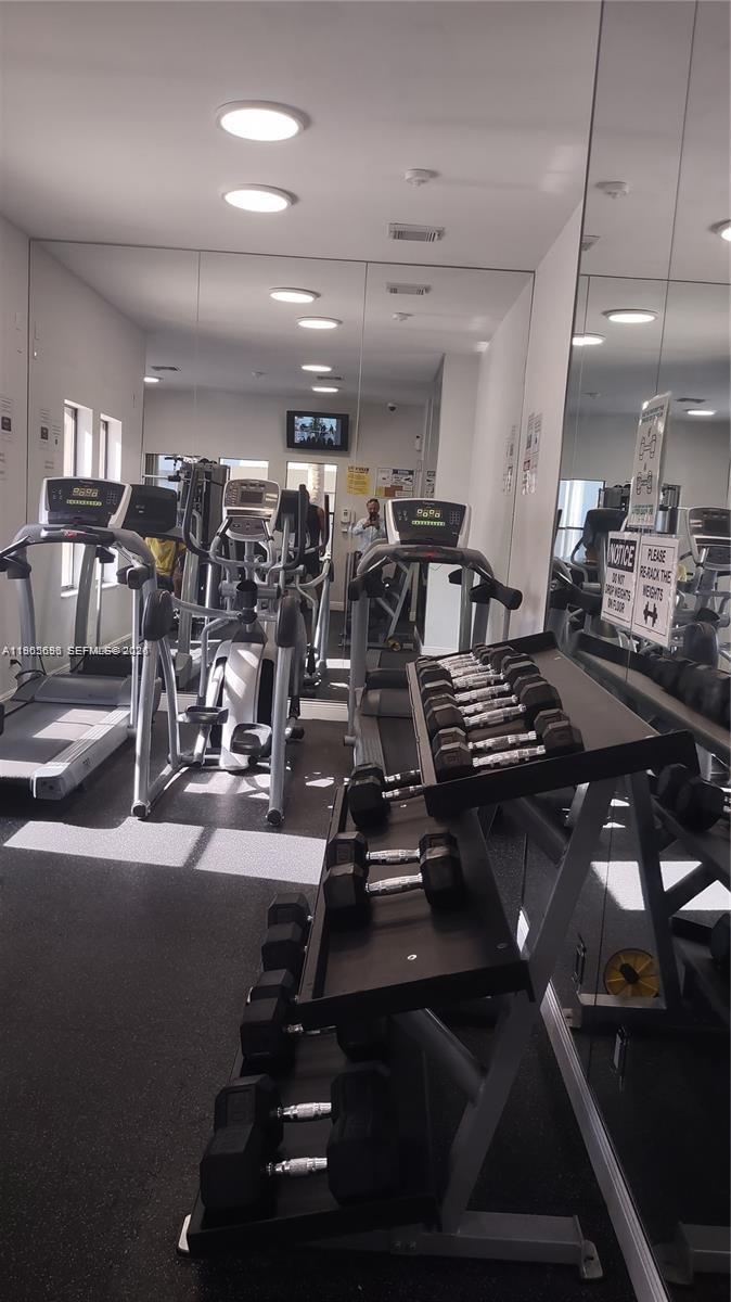 530 South Park Road, Unit 3511 Hollywood, FL 33021 - Photo 19 of 25