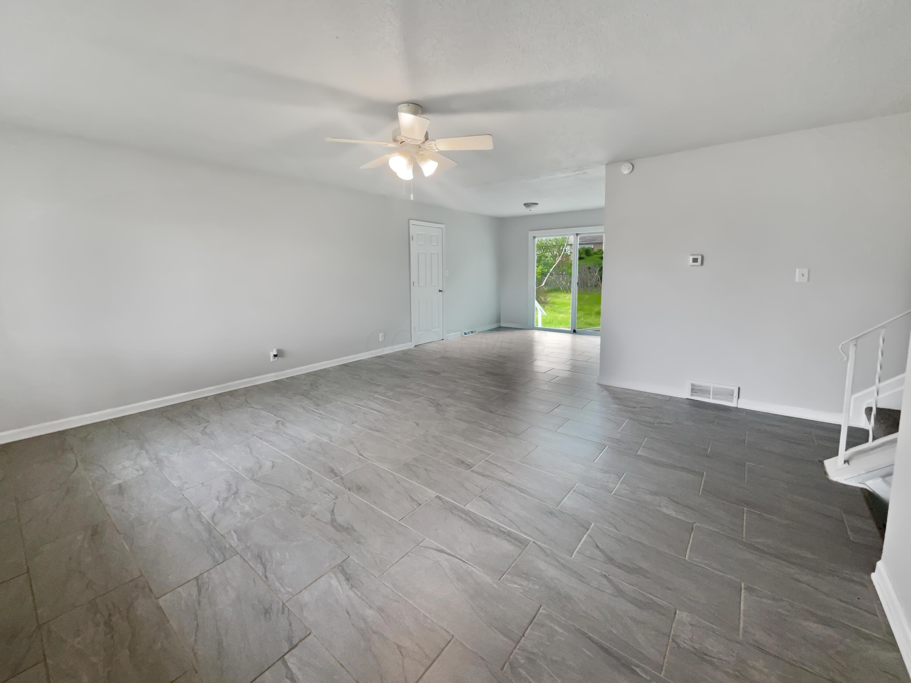 2222 Trent Road Columbus, OH 43229 - Photo 3 of 23 listing_2