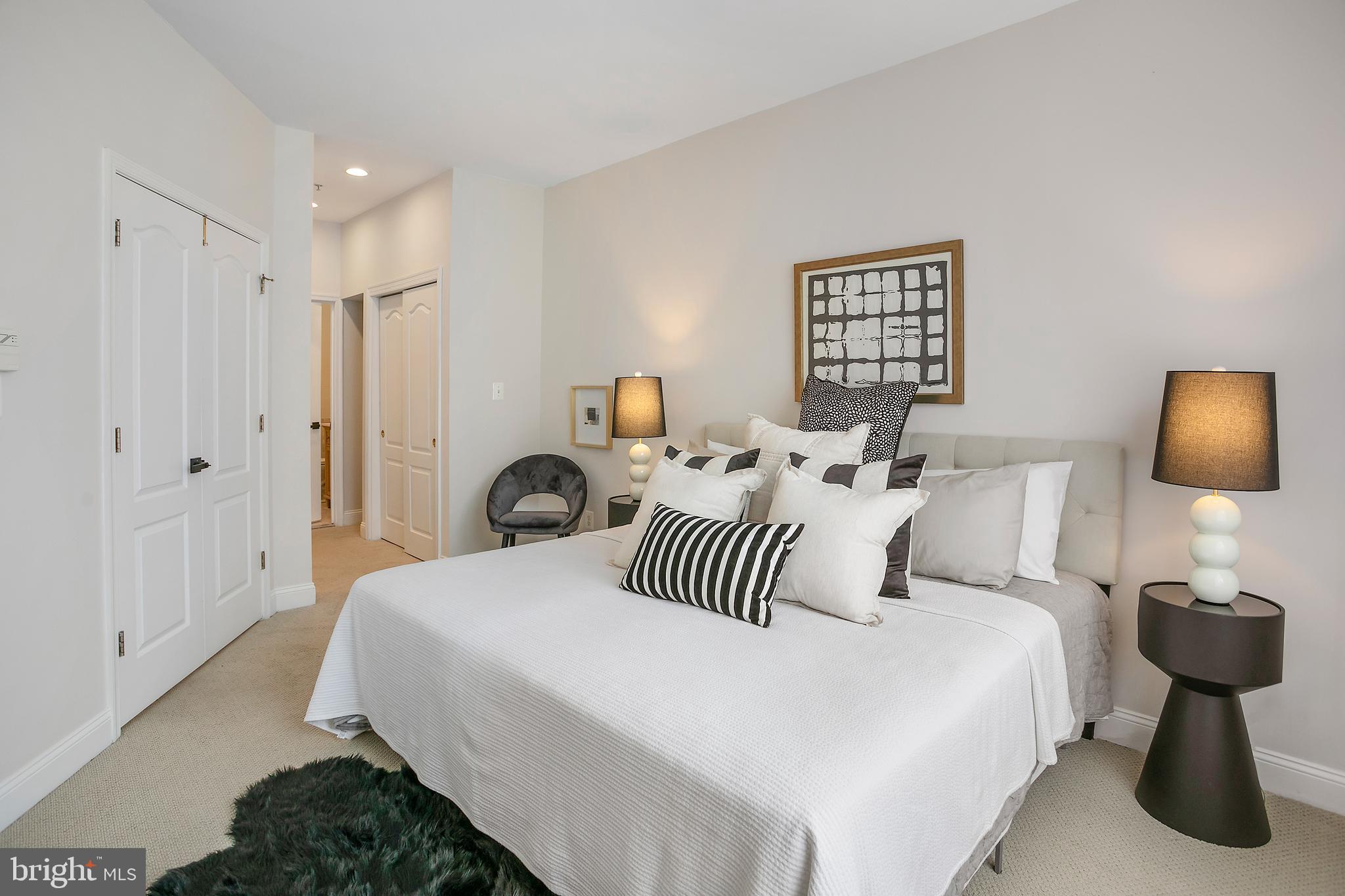 27 Logan Circle Northwest, Unit 5 Washington, DC 20005 - Photo 20 of 35 Primary Bedroom