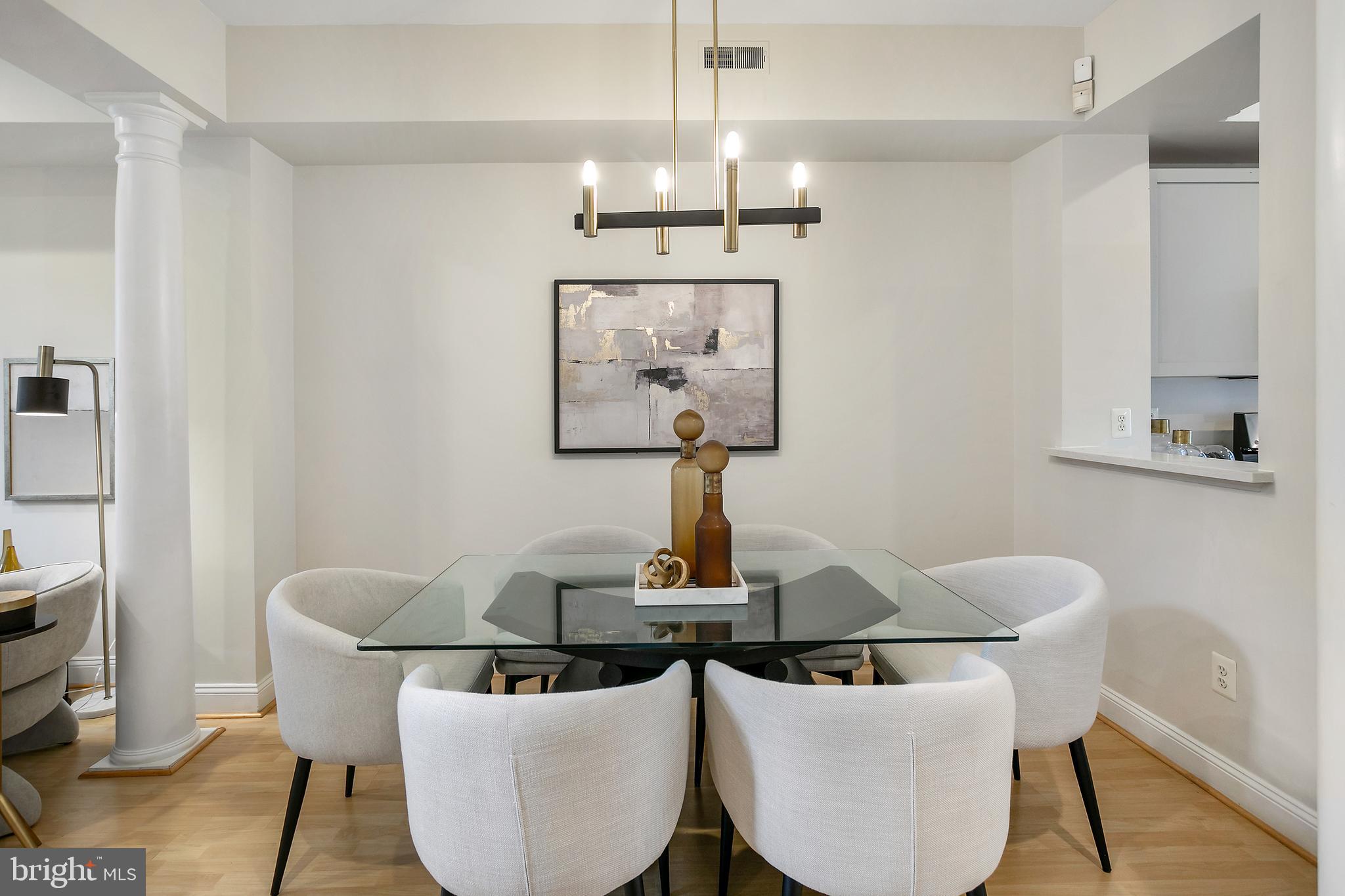 27 Logan Circle Northwest, Unit 5 Washington, DC 20005 - Photo 9 of 35 Dining Room