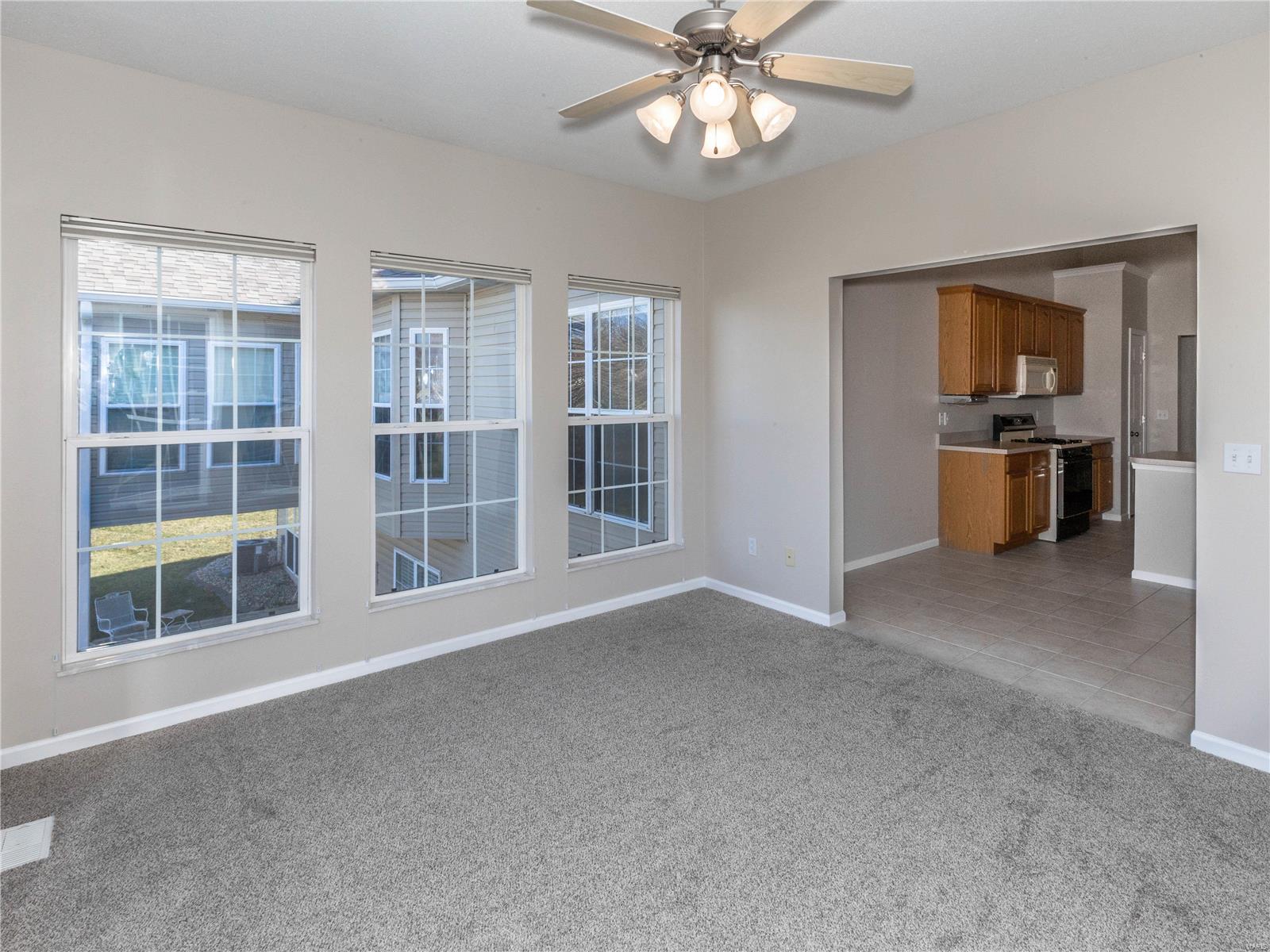 105 Southern Ridge Maryville, IL 62062 - Photo 15 of 42 Gallery Image 15