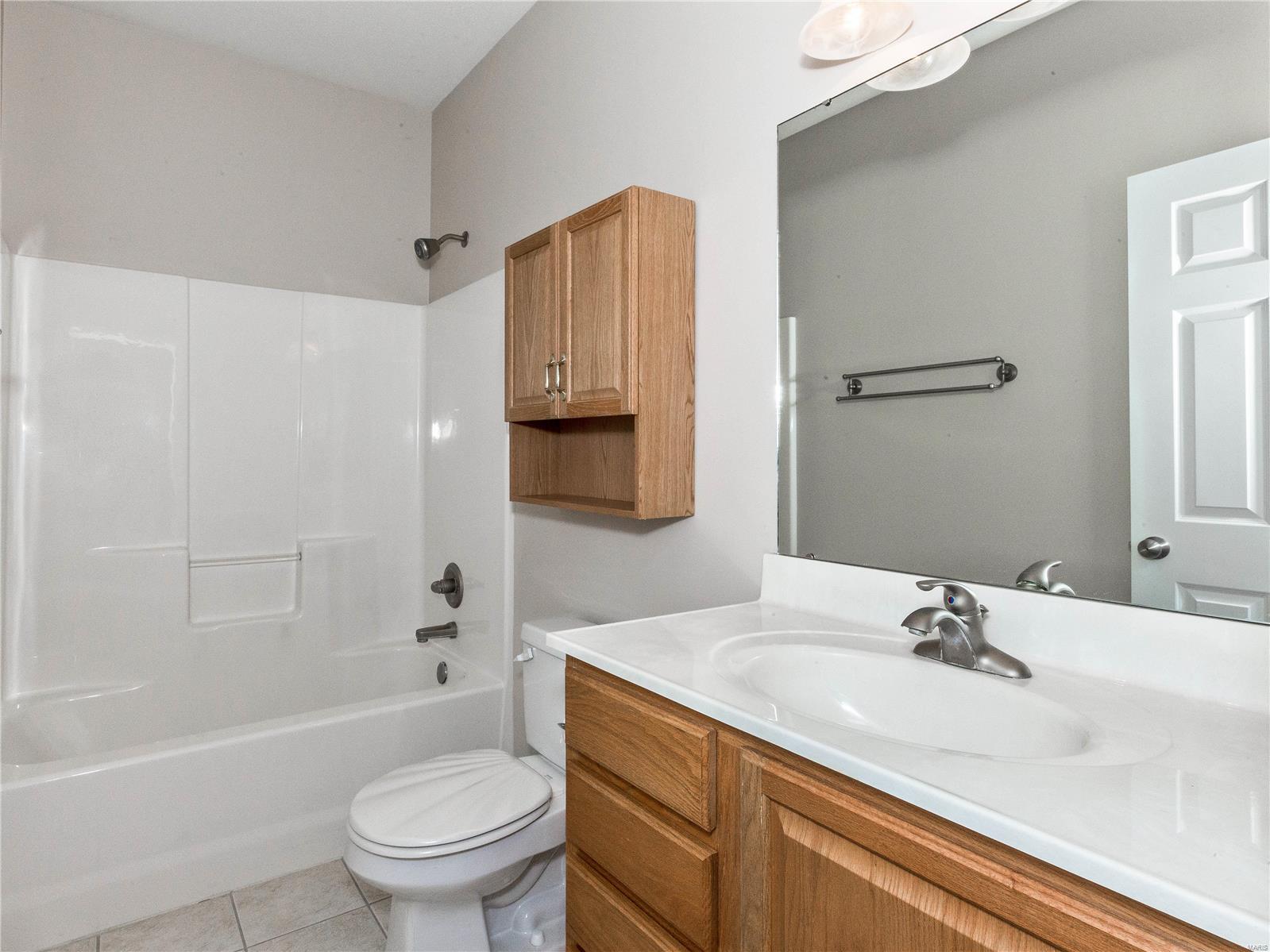 105 Southern Ridge Maryville, IL 62062 - Photo 17 of 42 Gallery Image 17