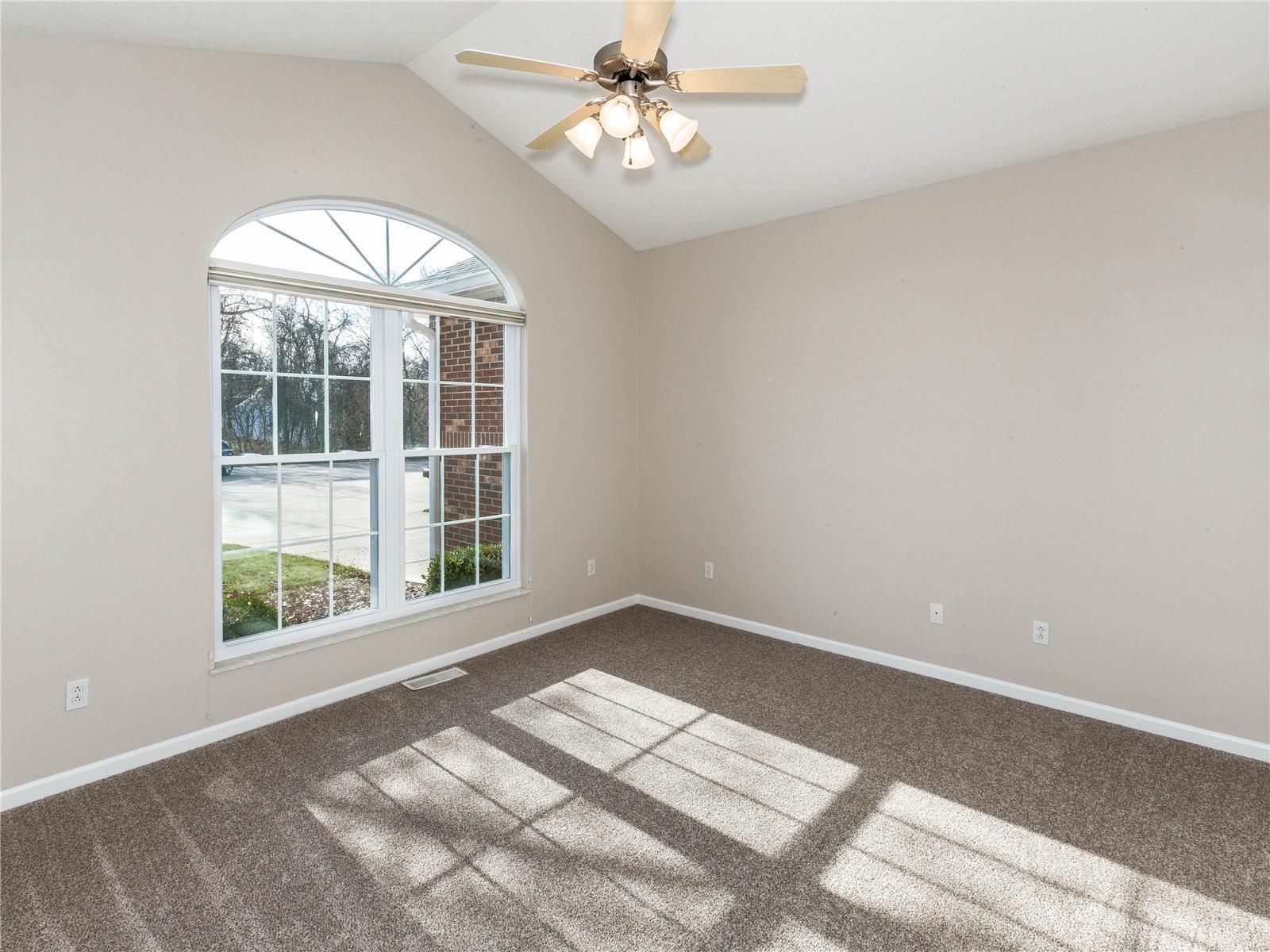105 Southern Ridge Maryville, IL 62062 - Photo 3 of 42 Gallery Image 3
