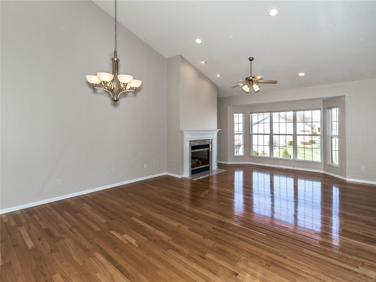 105 Southern Ridge Maryville, IL 62062 - Photo 5 of 42 Gallery Image 5