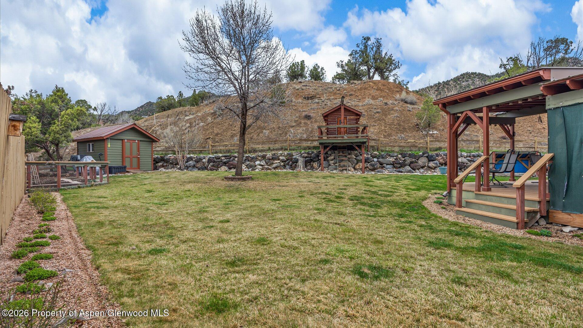 635 Lariat Loop New Castle, CO 81647 - Photo 24 of 33 29-635 Lariat Loop-29