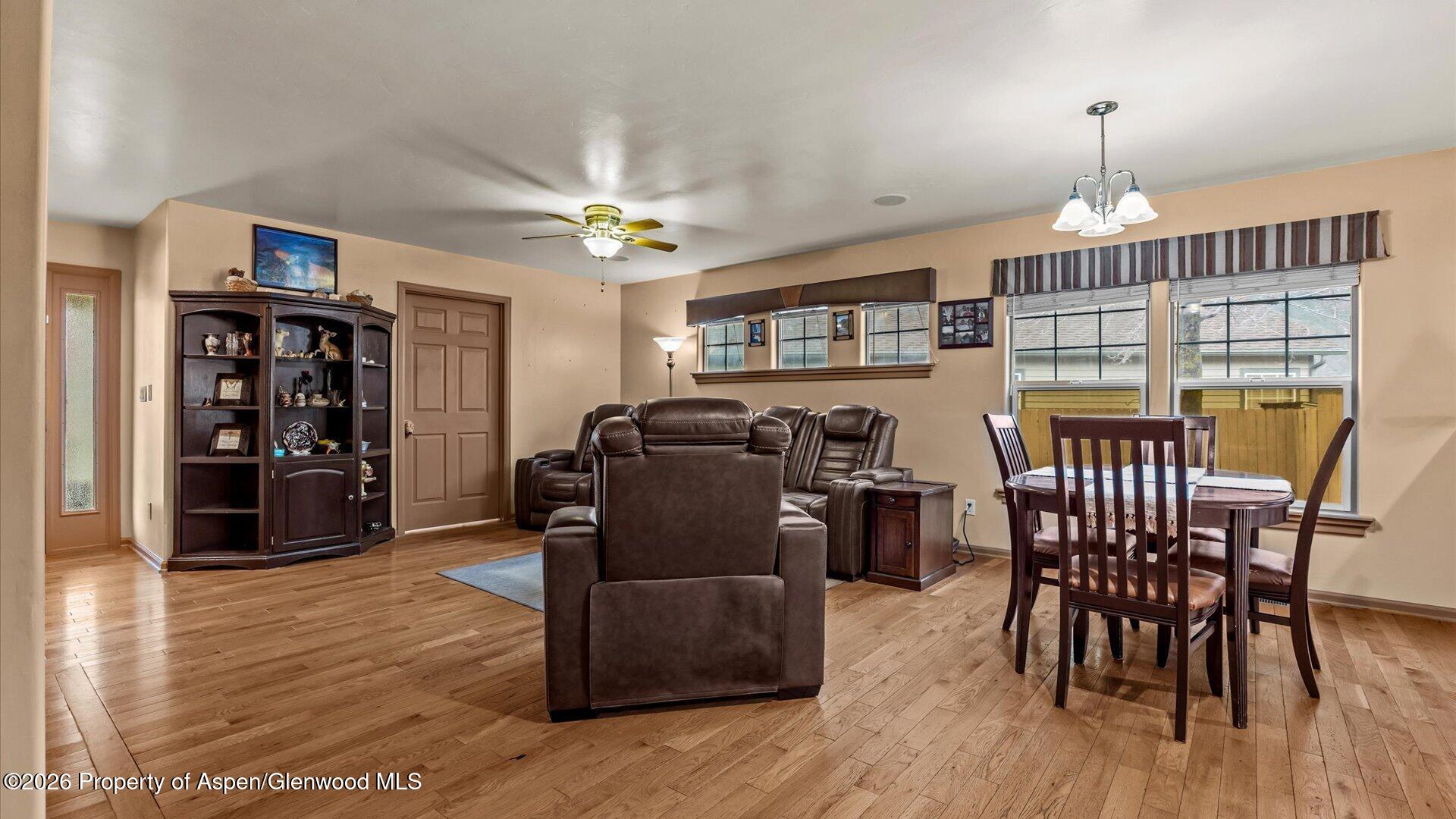635 Lariat Loop New Castle, CO 81647 - Photo 7 of 33 09-635 Lariat Loop-9