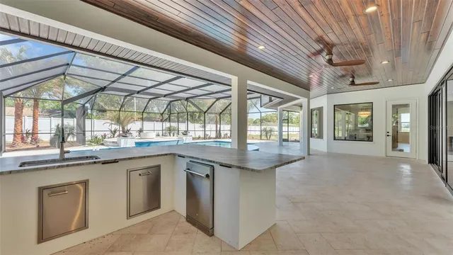 $1,700,000 | 5472 Shoreview Drive, Lakeland, FL 33809