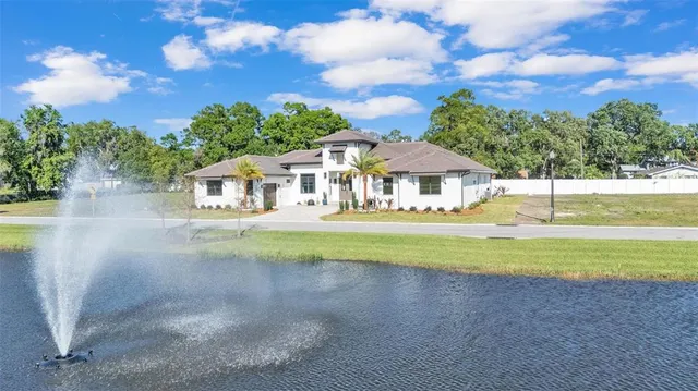 $1,700,000 | 5472 Shoreview Drive, Lakeland, FL 33809