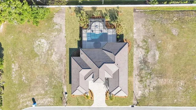 $1,700,000 | 5472 Shoreview Drive, Lakeland, FL 33809