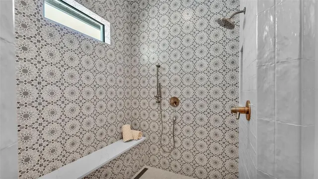 $1,700,000 | 5472 Shoreview Drive, Lakeland, FL 33809