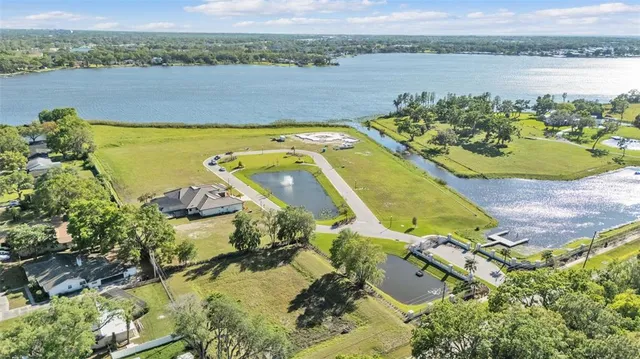 $1,700,000 | 5472 Shoreview Drive, Lakeland, FL 33809