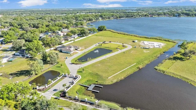 $1,700,000 | 5472 Shoreview Drive, Lakeland, FL 33809