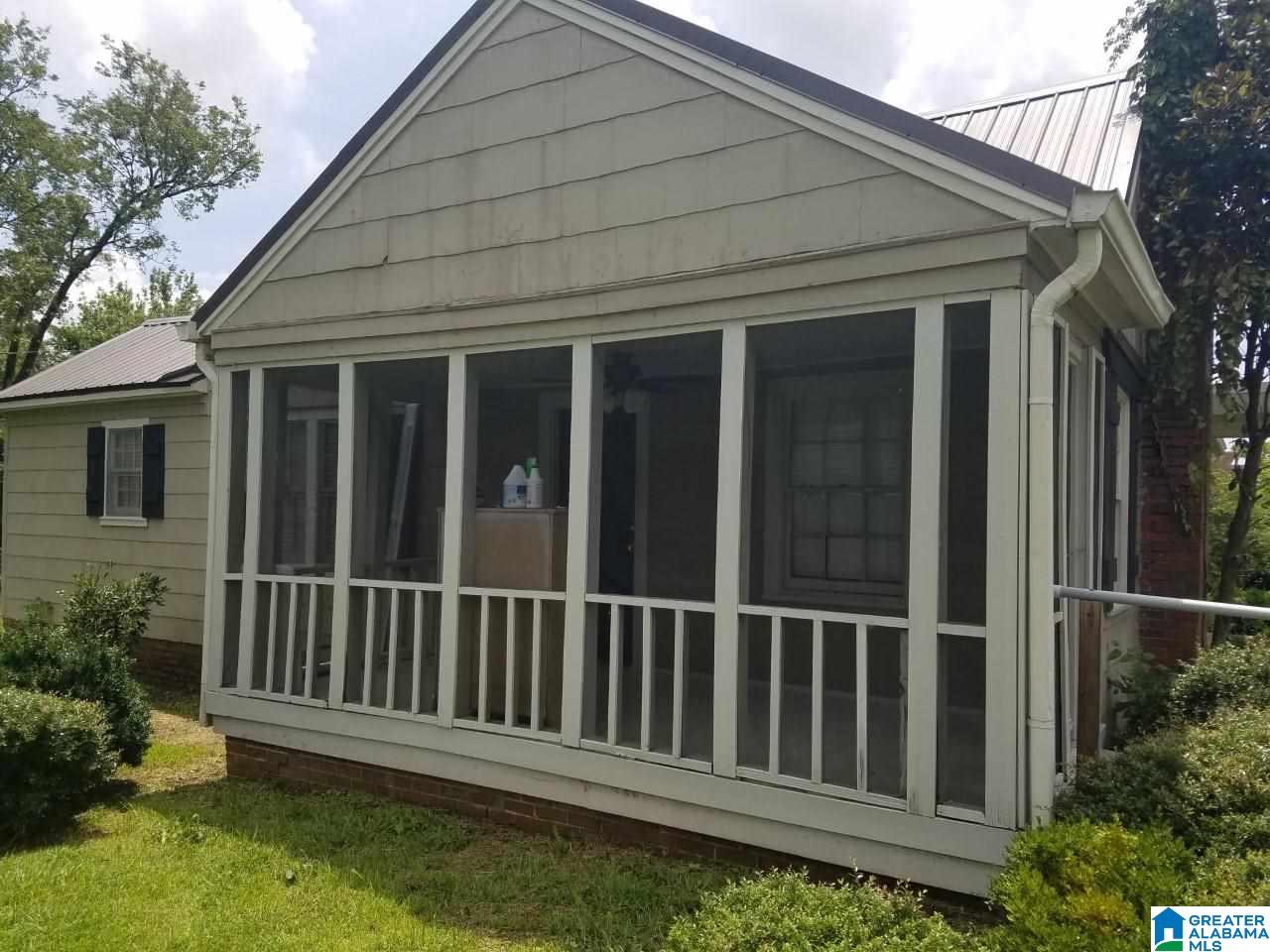 511 East 5th Avenue Oneonta, AL 35121 - Photo 2 of 10