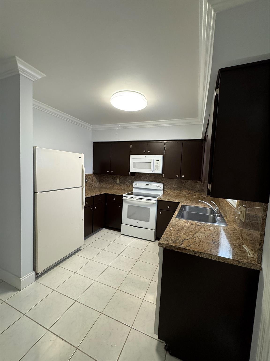 Undisclosed Address Lighthouse Point, FL 33064 - Photo 9 of 25 Photo 9